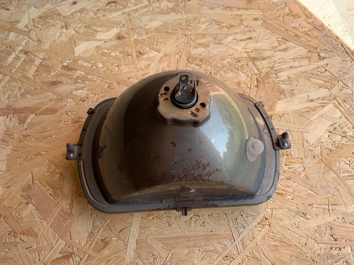 Predné svetlo škoda 105, garde - 4