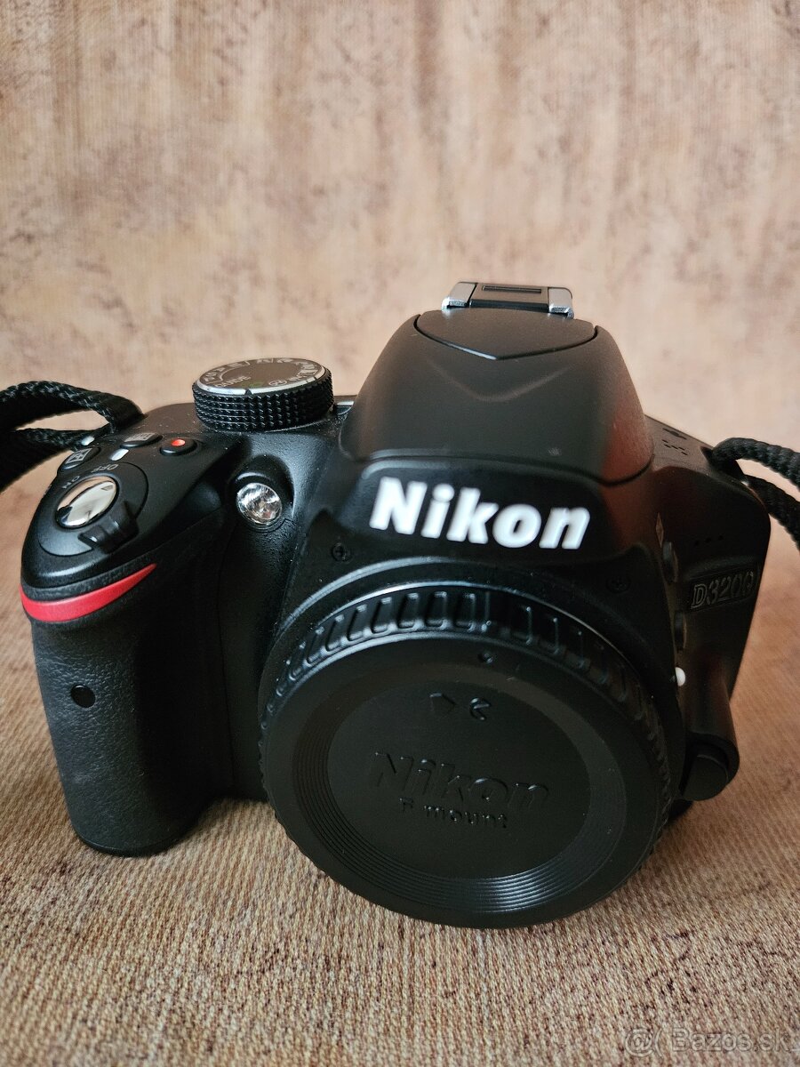 Nikon D3200 - 4