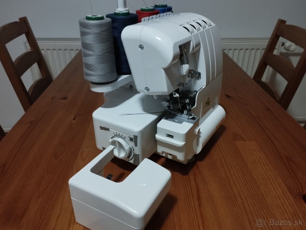 Obnitkovací stroj Siruba HSO-747D - 4