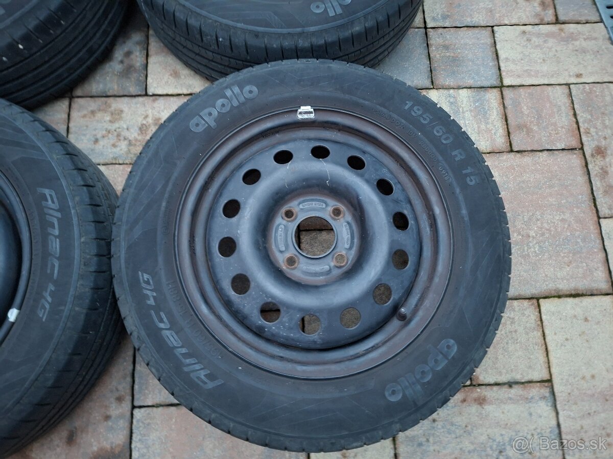 Predám plech.disky Ford-R15 - 4