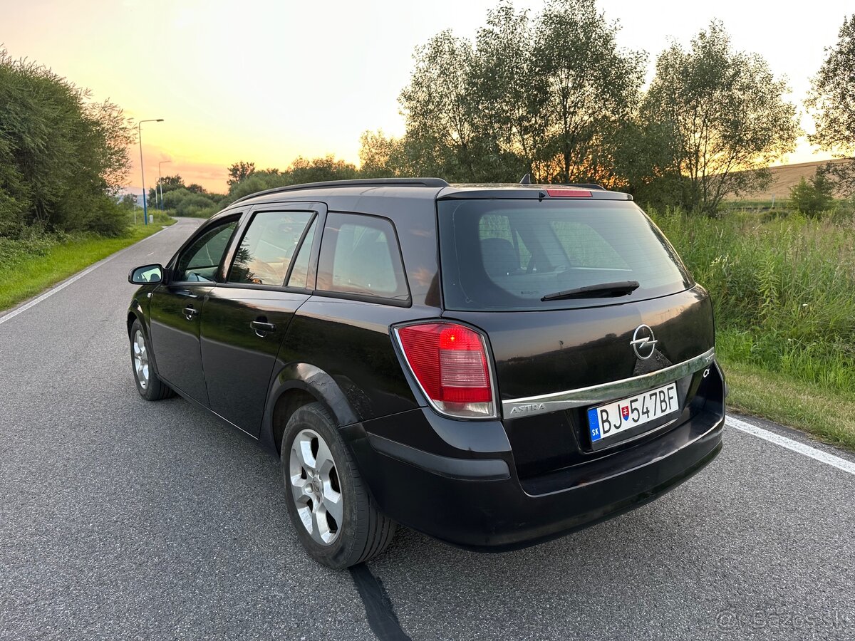 Opel Astra H 1.7 CDTI 74KW - 4