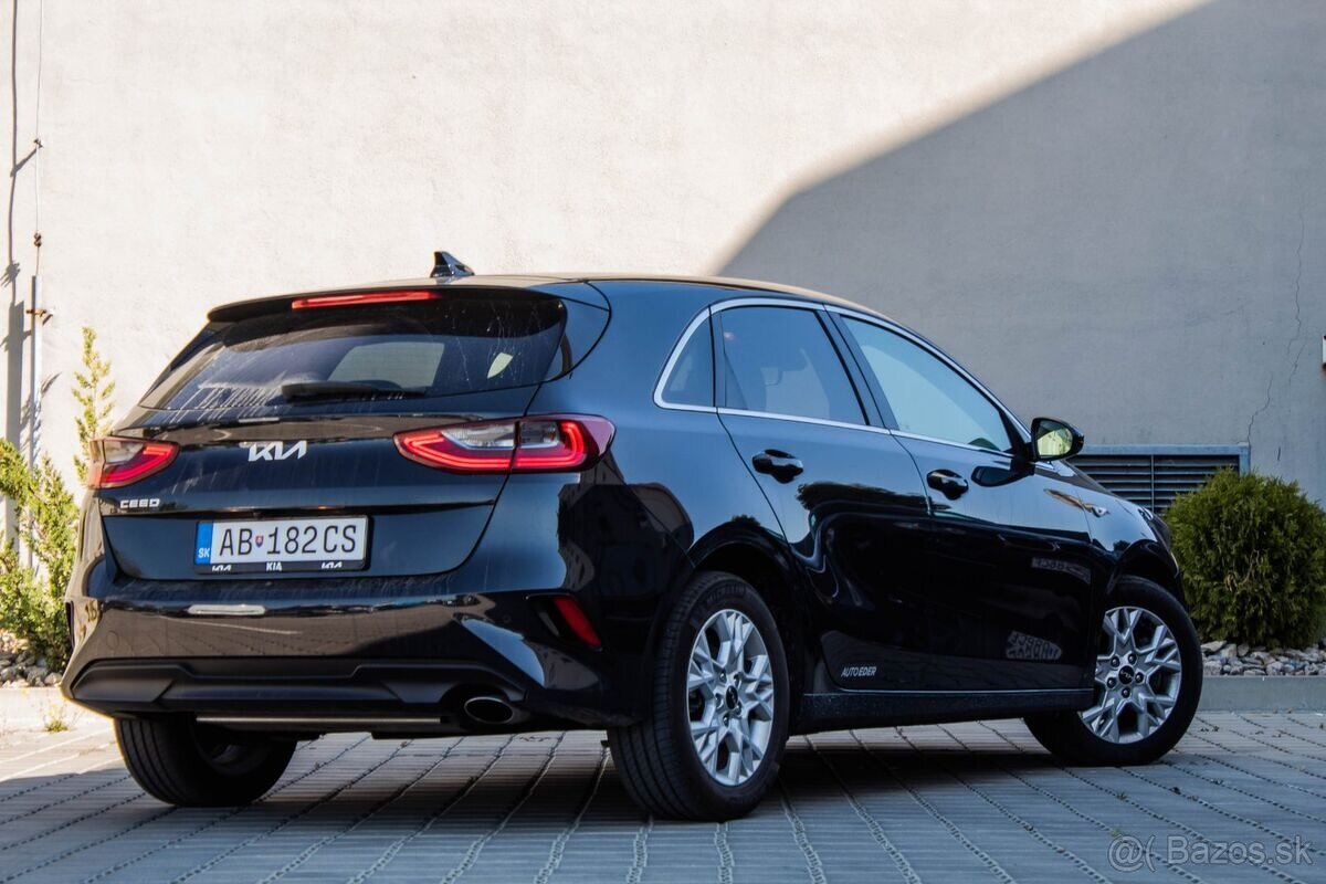 Kia Ceed - 4