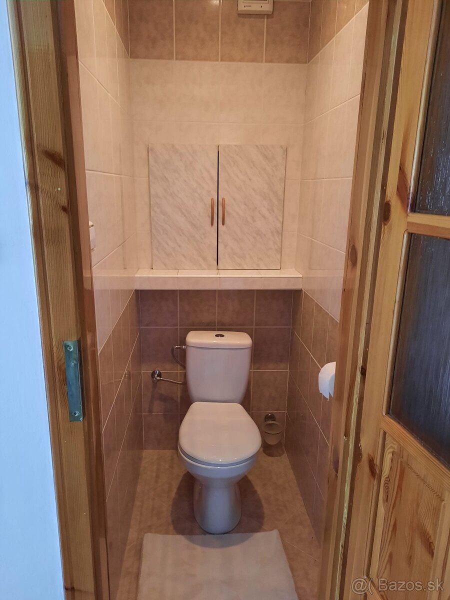 Prenájom 2,5 -izbový byt - 4