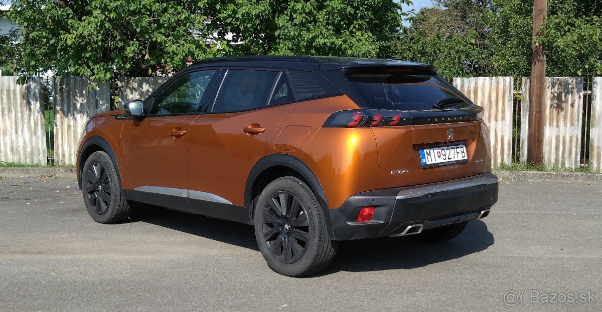 Peugeot 2008 1.2 PureTech 130 GT - 4