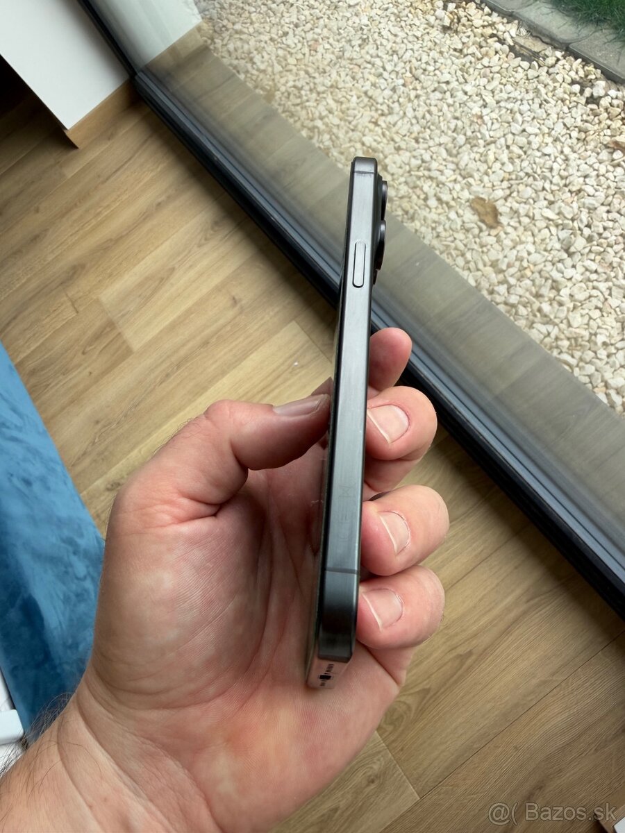 iPhone 15 pro Max 256gb Grey ako novy v zaruke, komplet - 4