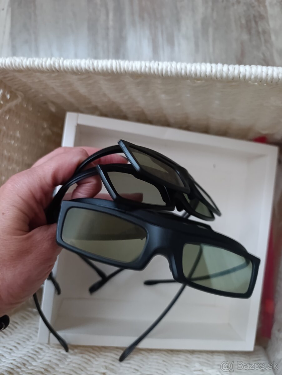 Samsung televízor biely 3D - 4