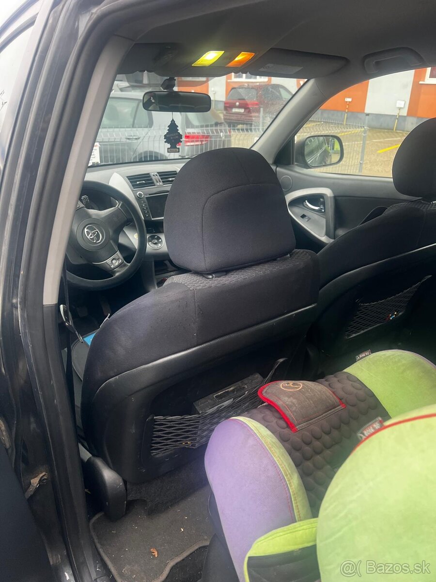 Toyota RAV4 2.2 D-4D - 4