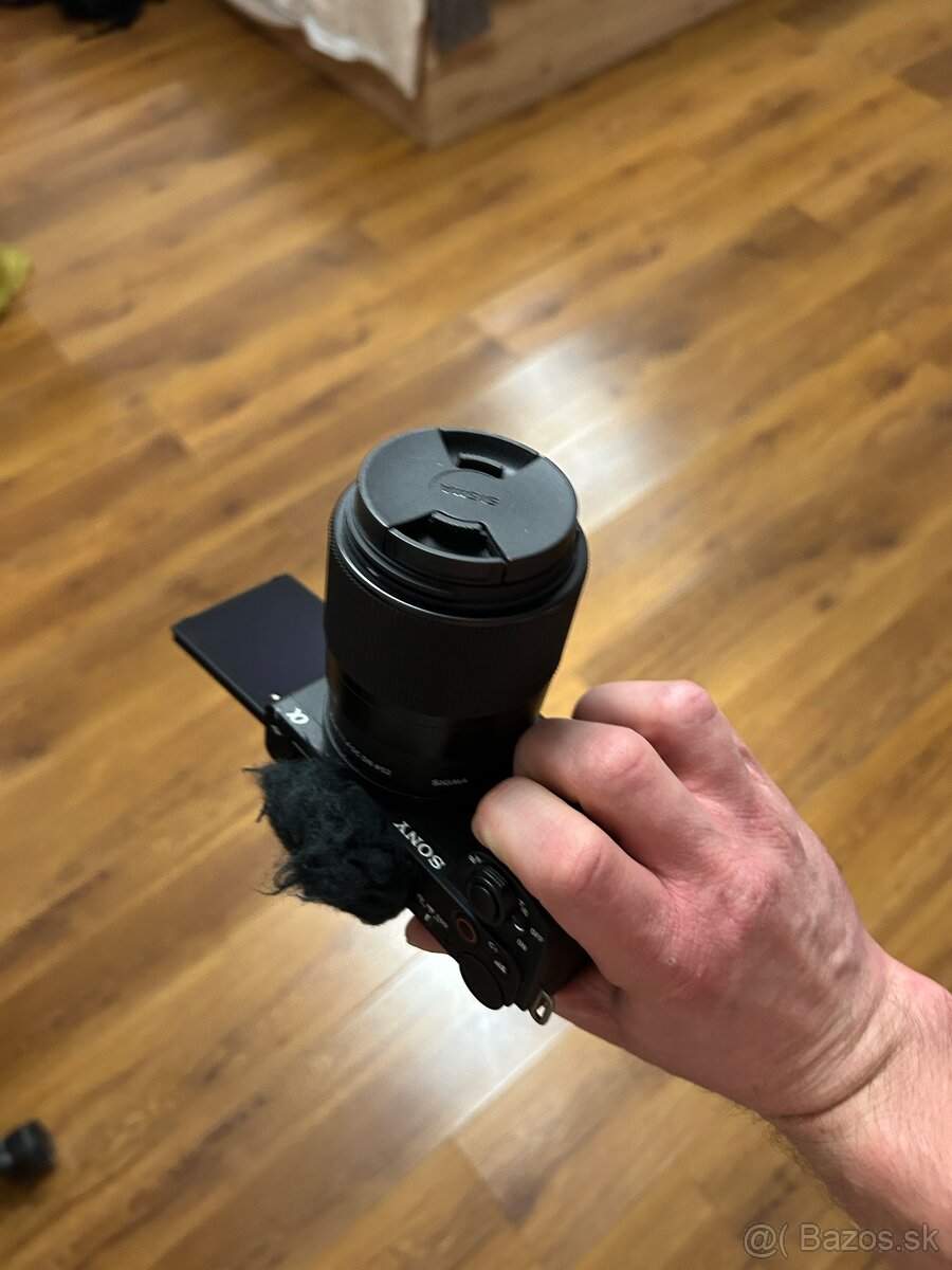 VLOG SET – Sony ZV-E10 II + Sigma 30mm f/1.4 + FULL prísluše - 4