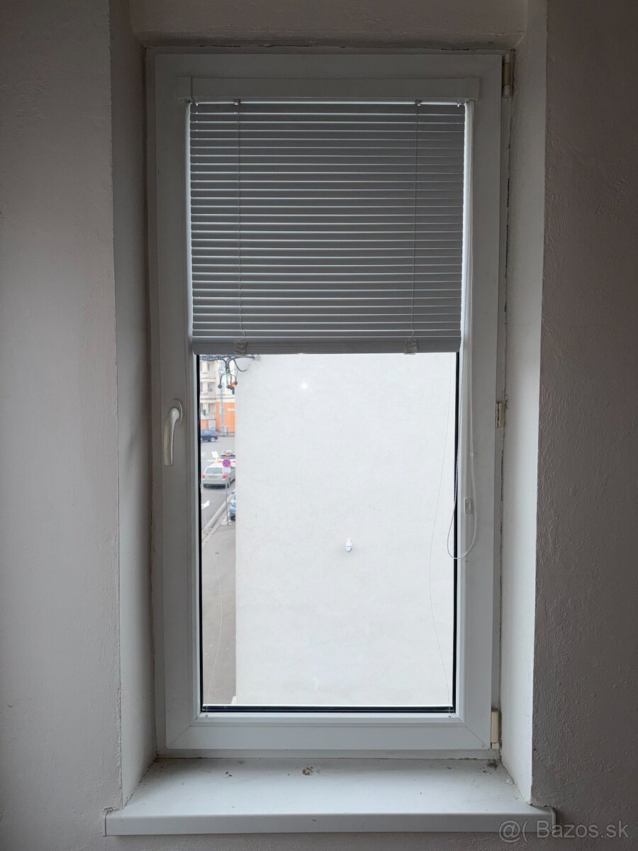 Predám plastové okná / dvojsklo - používané - 4