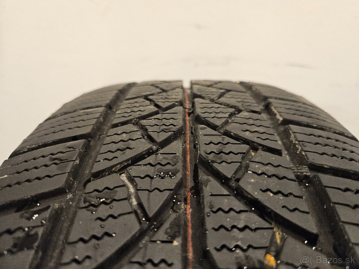 Originálna zimná sada VW T5 - 5x120 R16 + 215/65 R16C - 4