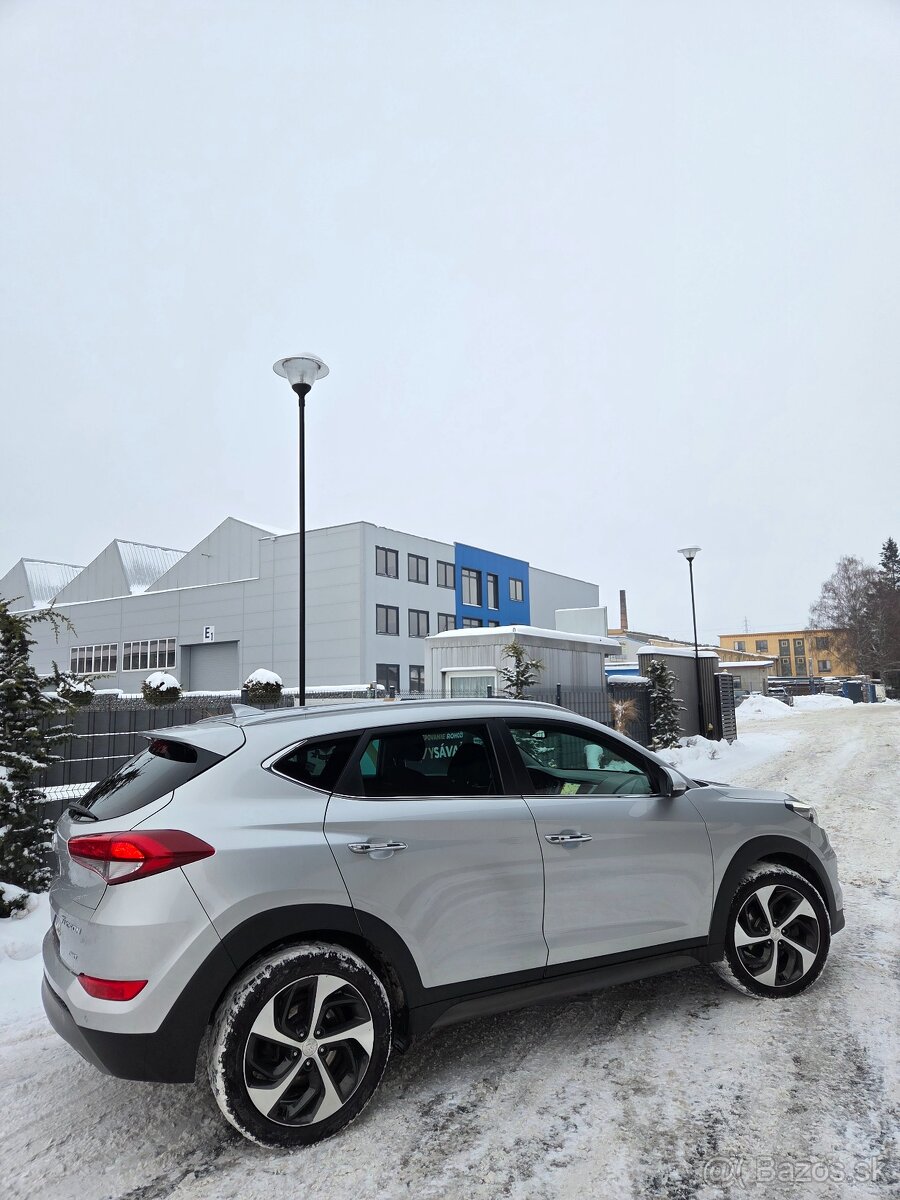 Hyundai Tucson 2.0CRDI 4x4 Automat - 4