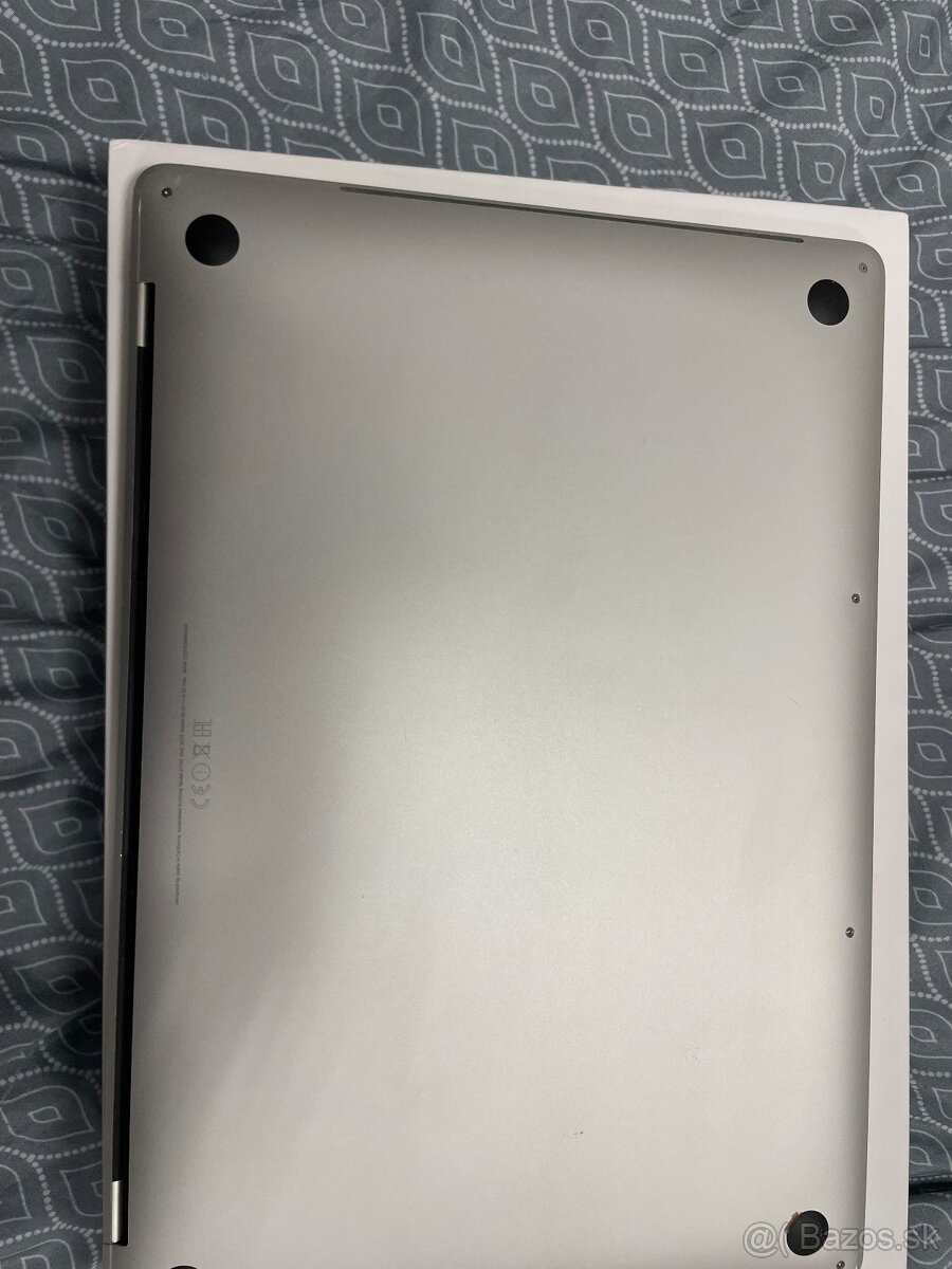 MacBook Pro 15 touchbar - 4