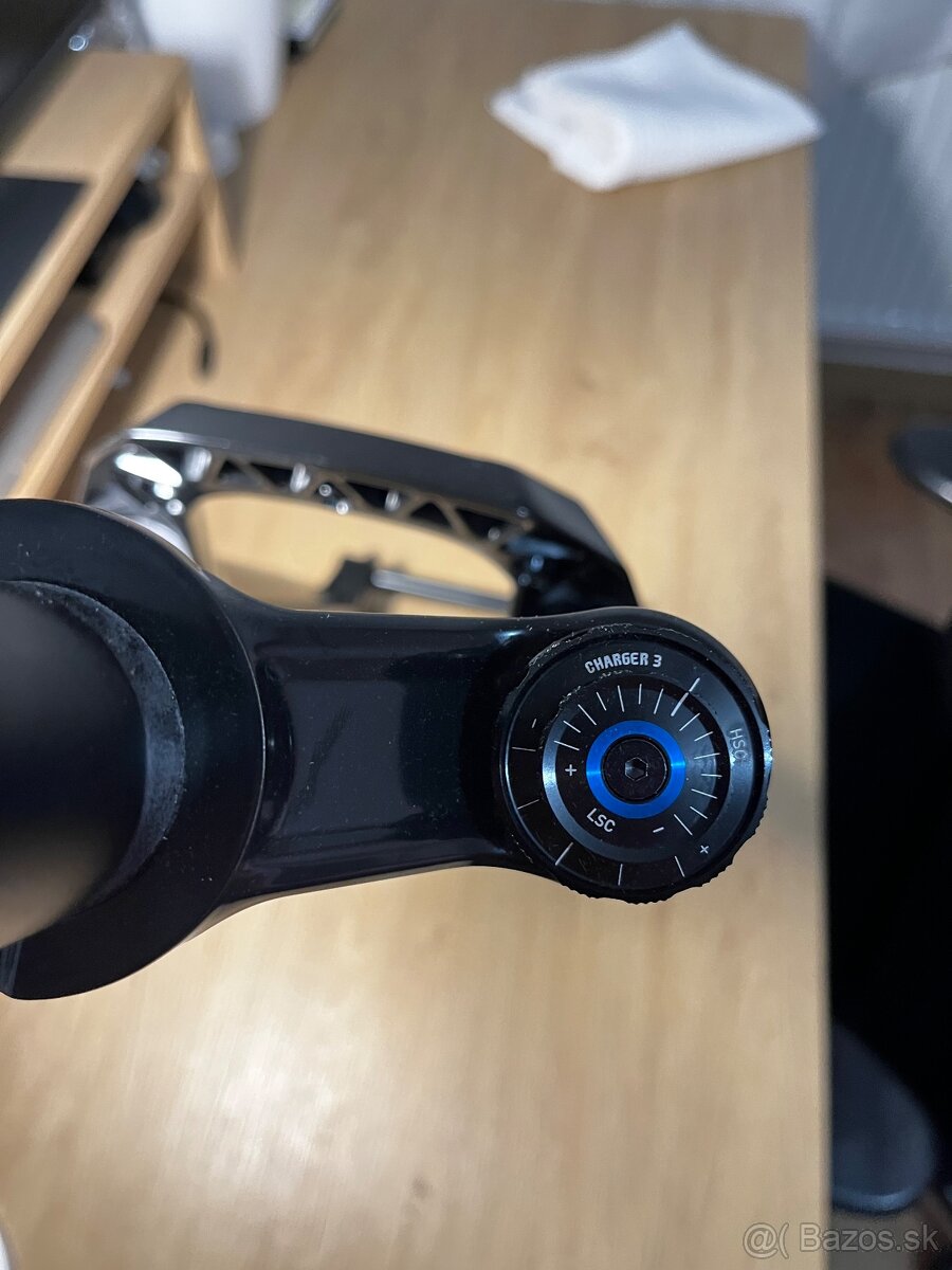 Rockshox Pike select+ 130mm charger 3 - 4