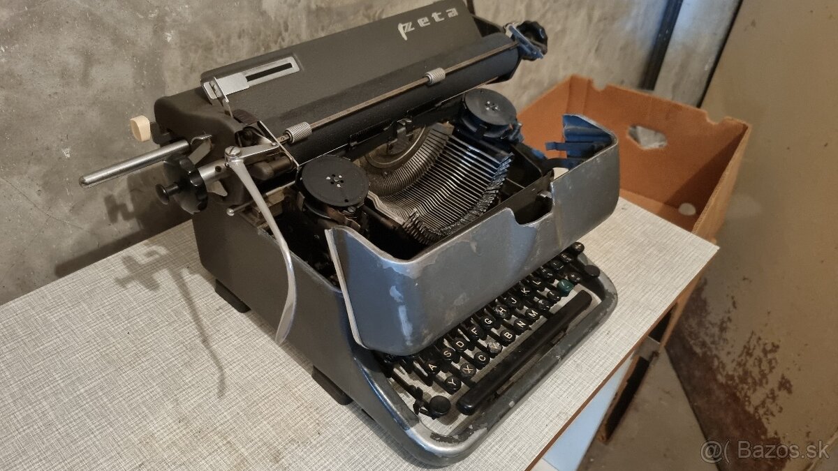Písací stroj ZETA - 4