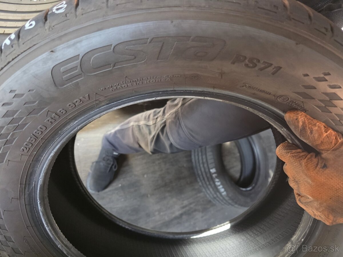 KUMHO Ecsta PS71 - Predám letné pneumatiky - Bratislava - 4