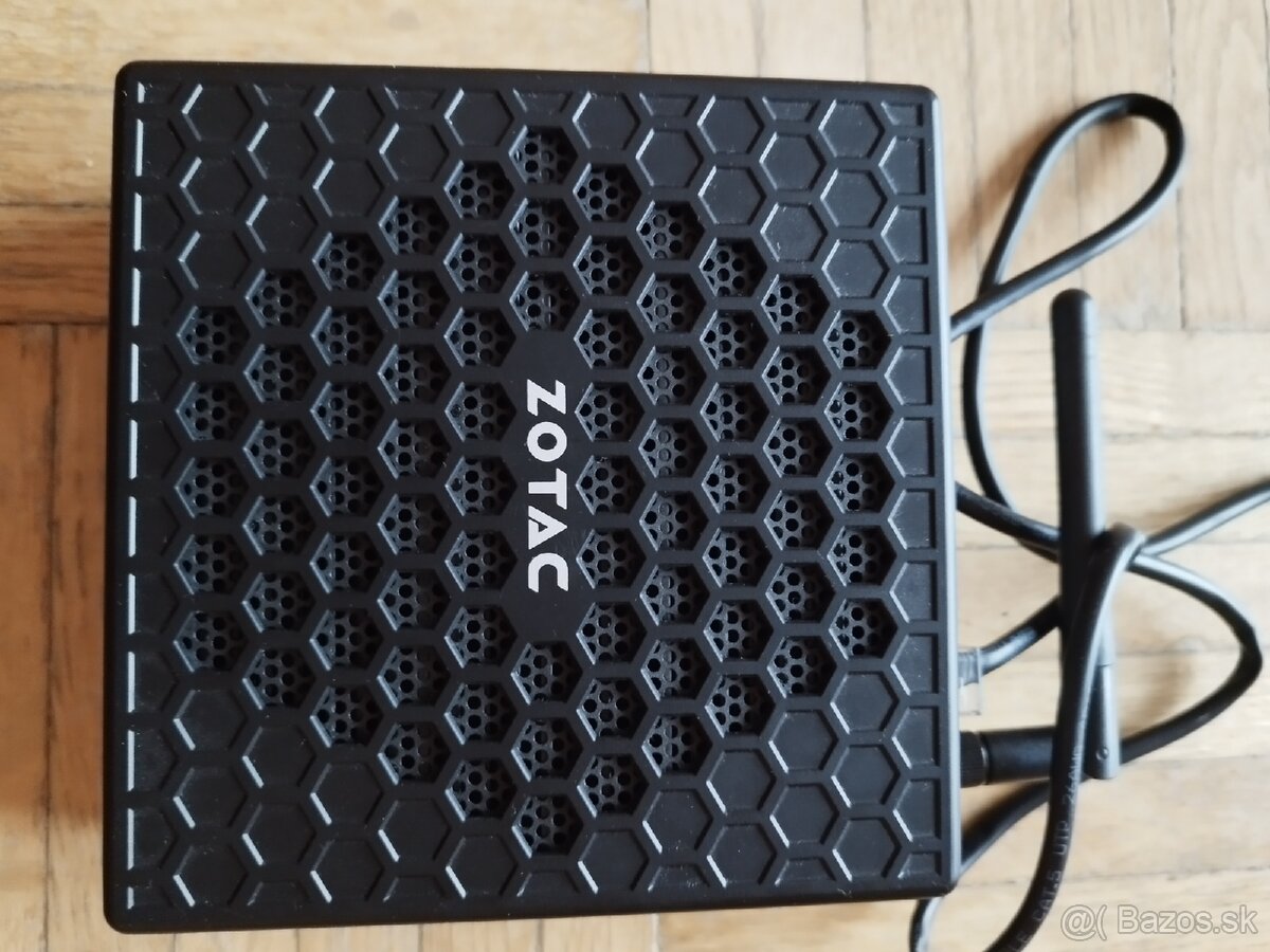 Mini PC ZOTAC ZBOX CI329 Nano Windows - 4