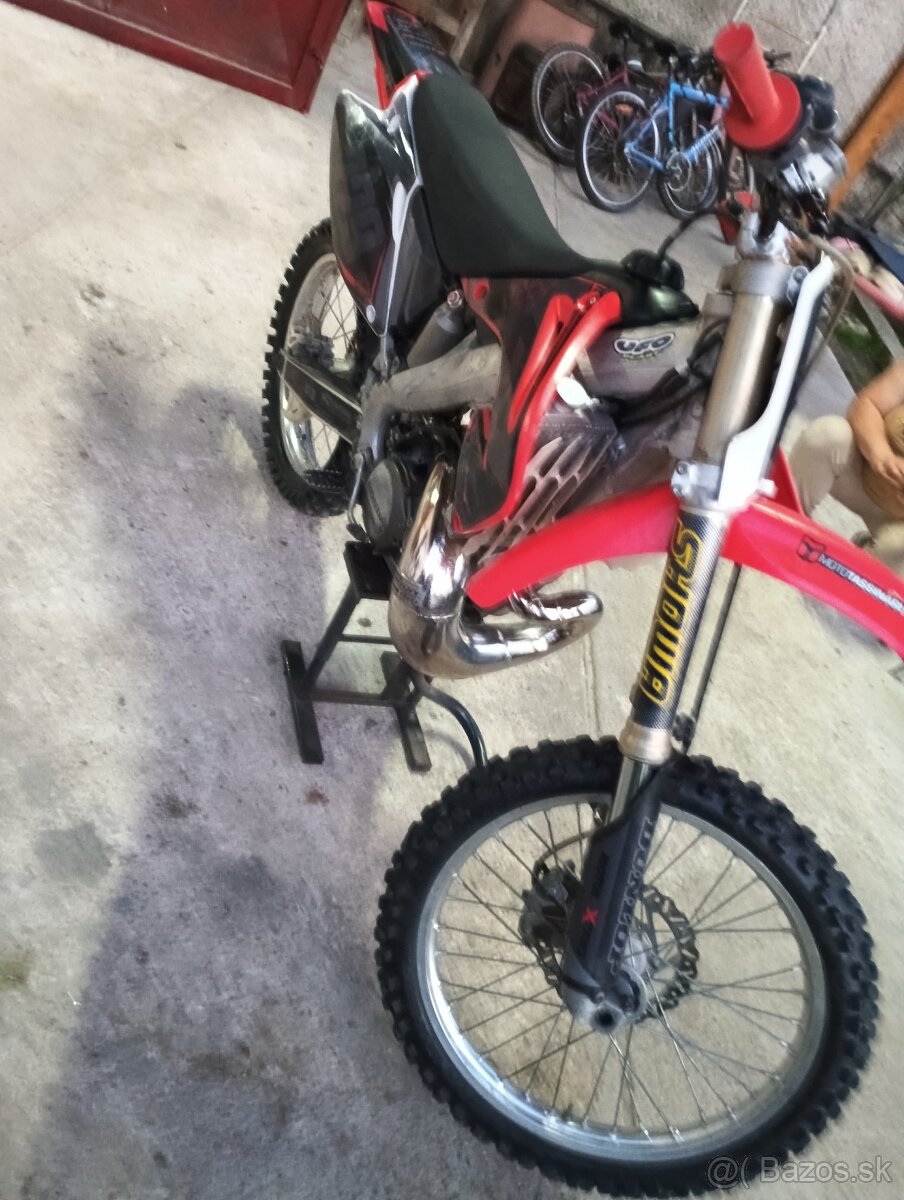 Honda cr 250