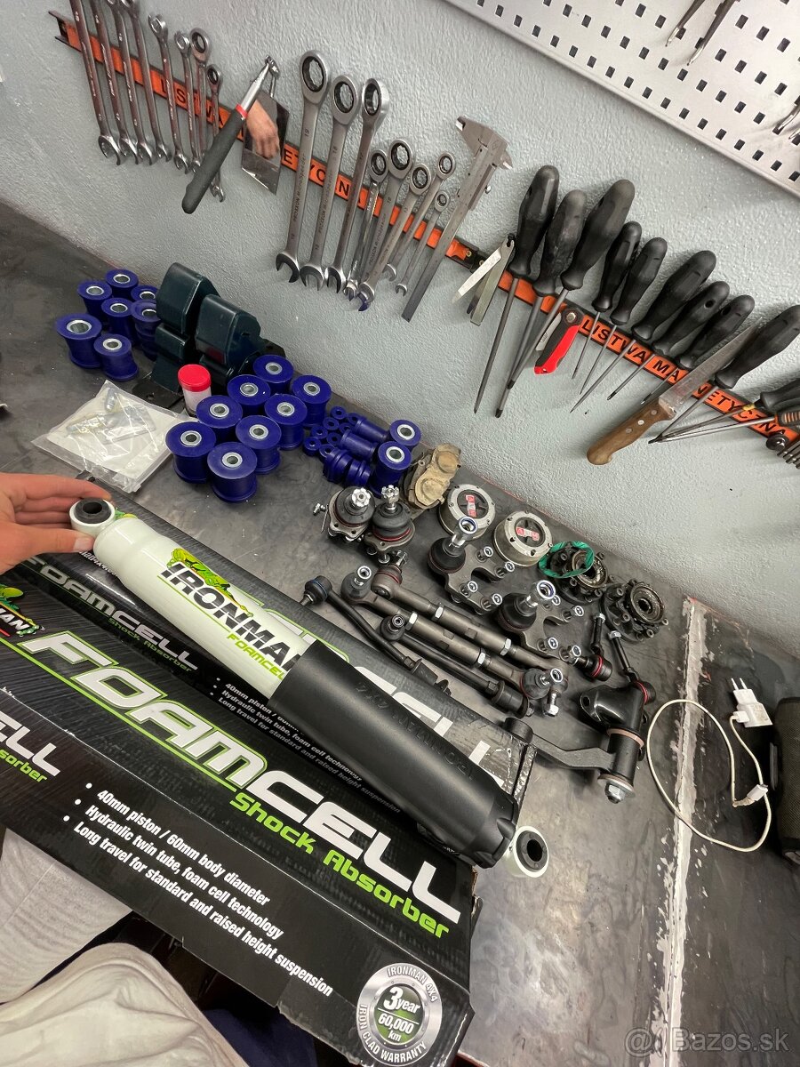 Nissan Terrano 2.7 - 4