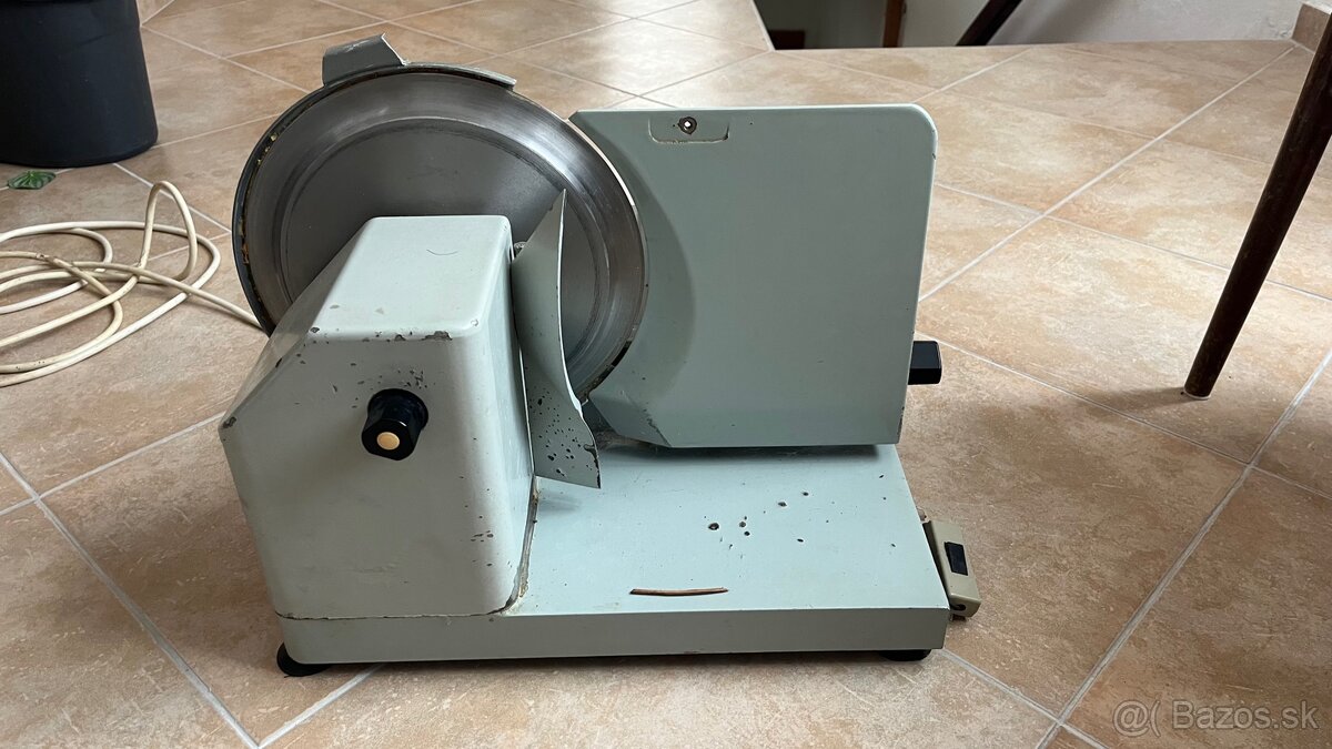 Predam narezovy stroj - 4