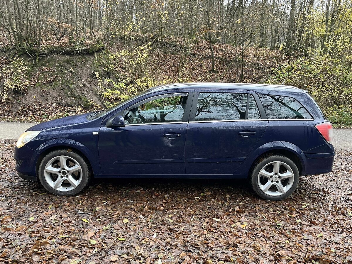 Opel astra H 1.9CDTI - 4