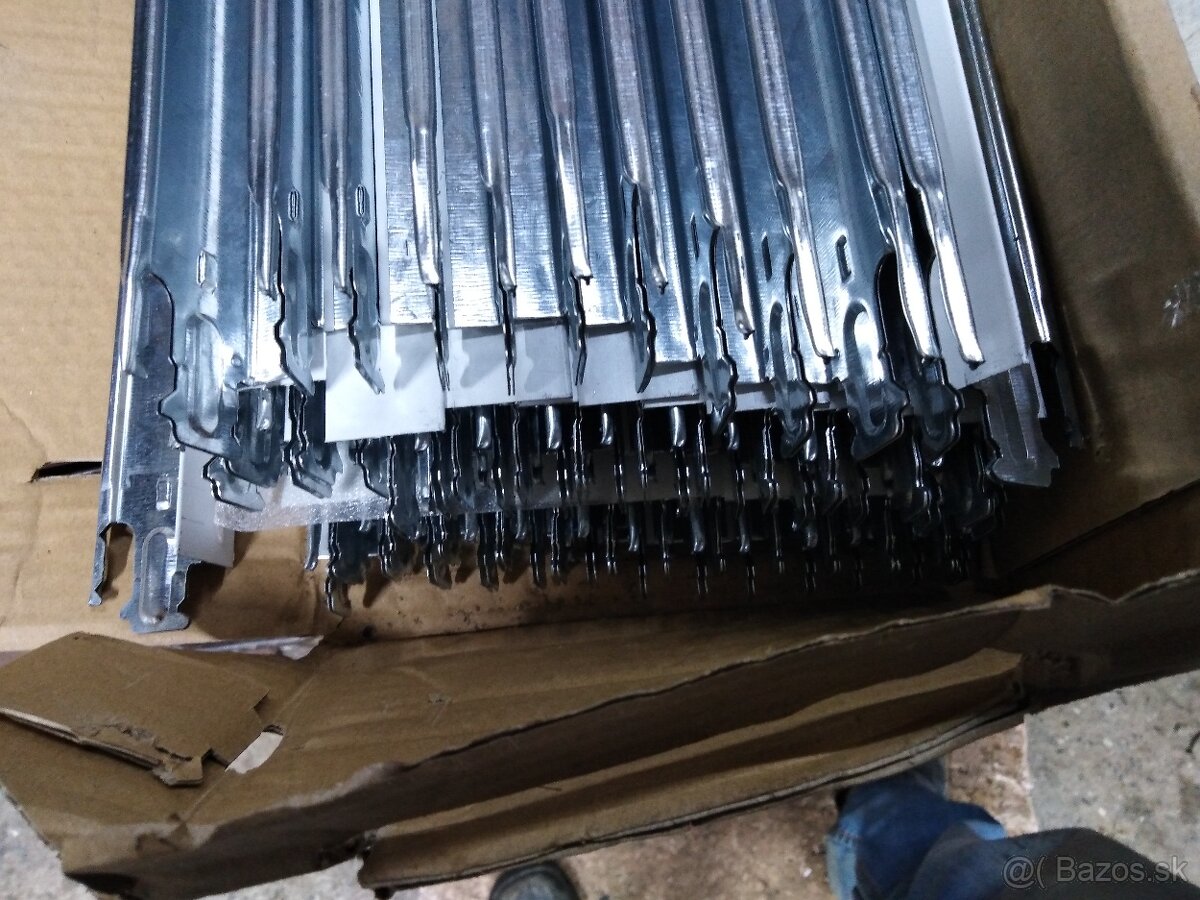 Predám profily OWA na kazetový strop - 4