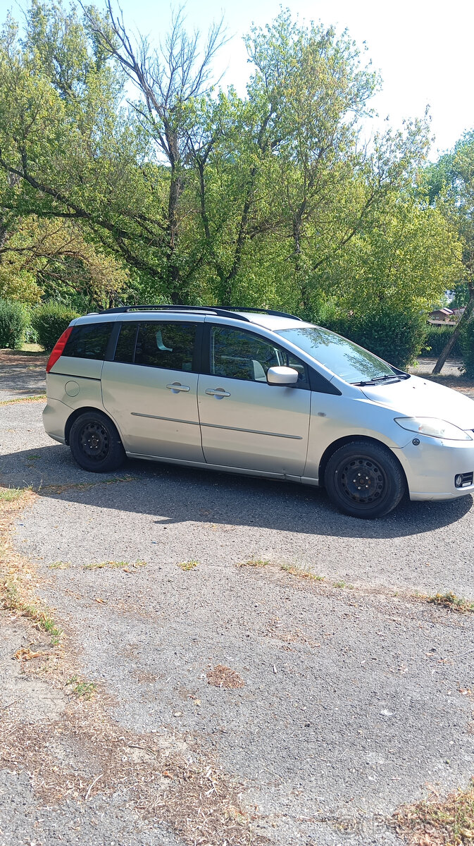 Mazda 5 2.0 benzín - 4