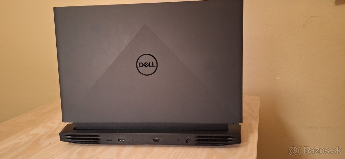 Dell G15 5525 - 4