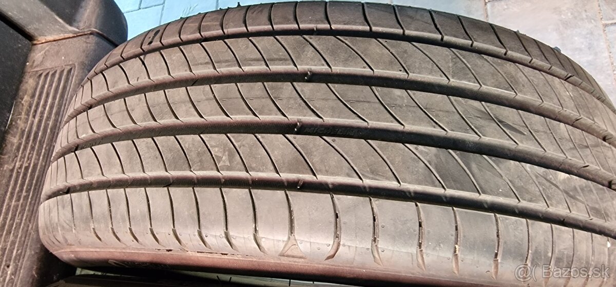 205/55 R17 Michelin - 4