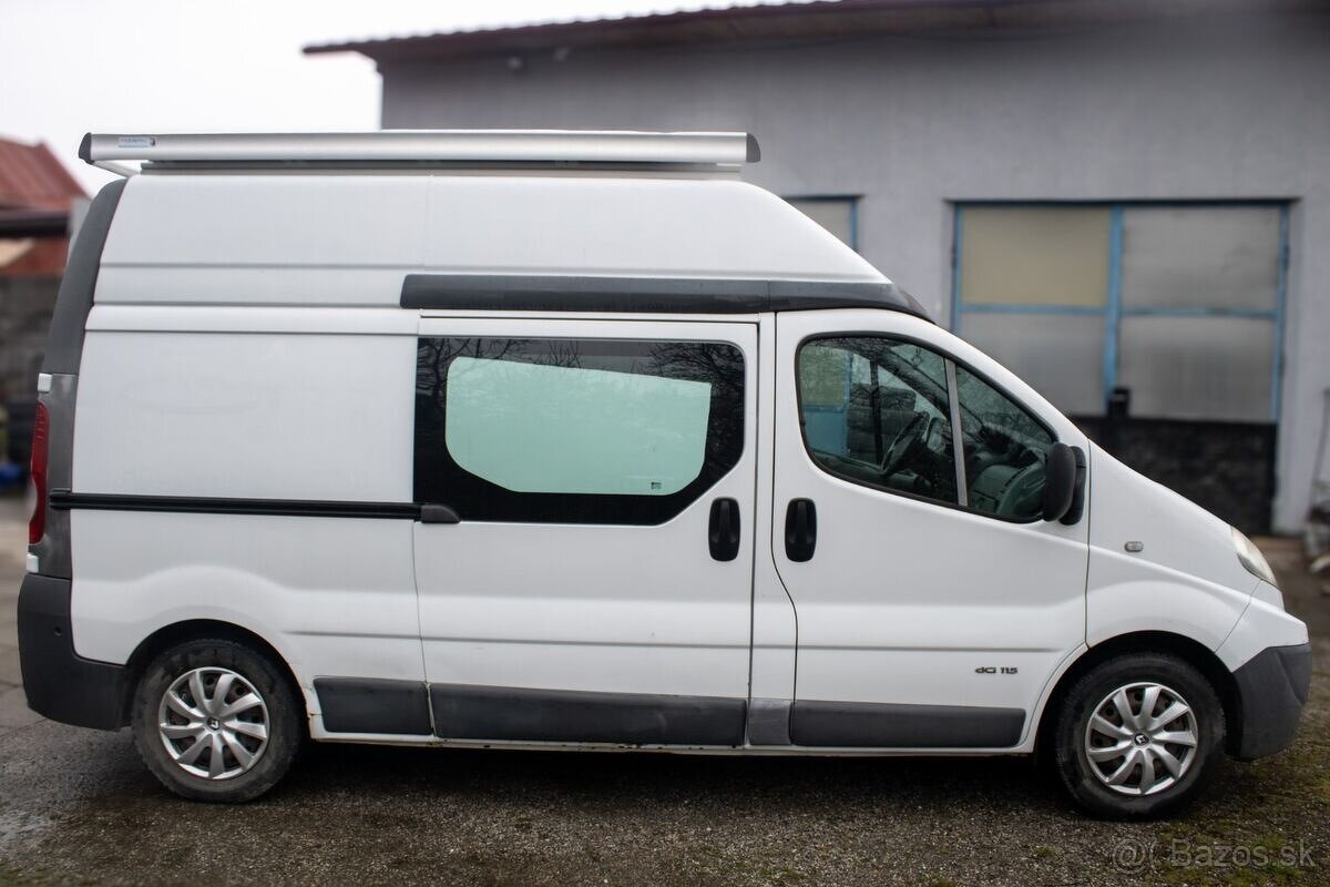 Renault Trafic 2.0 dCi / 84 kW / 2012 / Obytný Van - 4