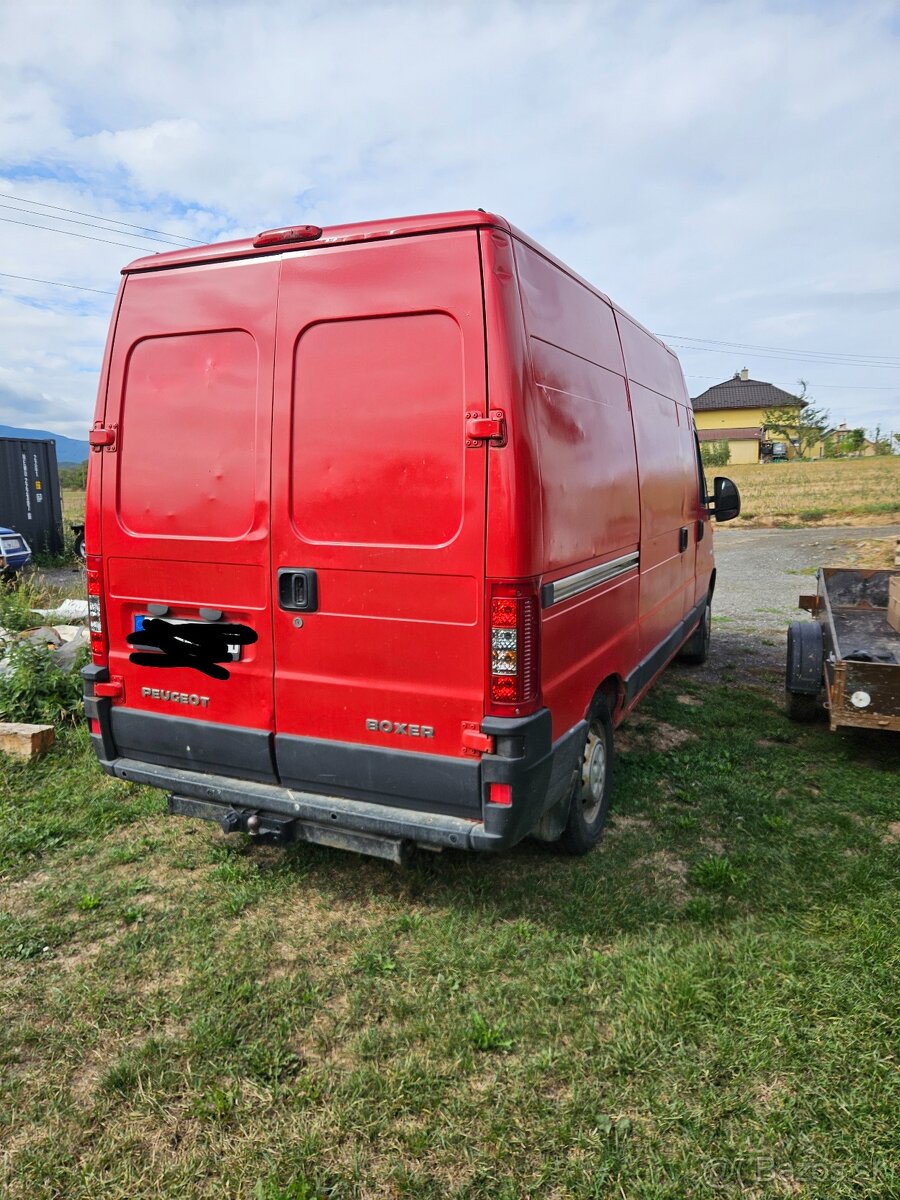 Predam dodavku Peugeot Boxer 2.2 - 4