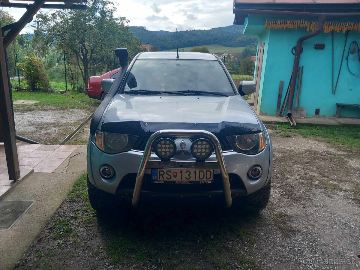 L200