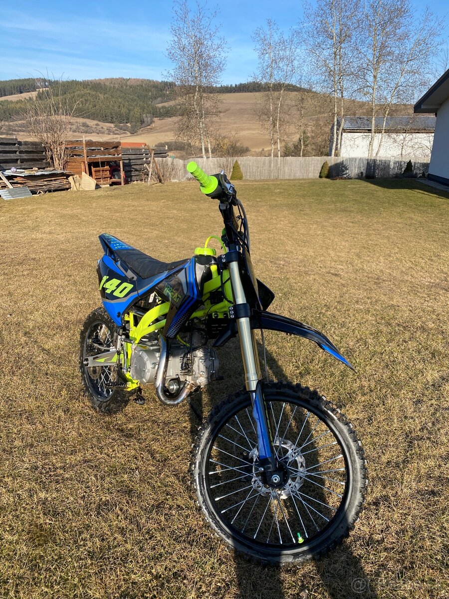 Pitbike upbeat 140cc