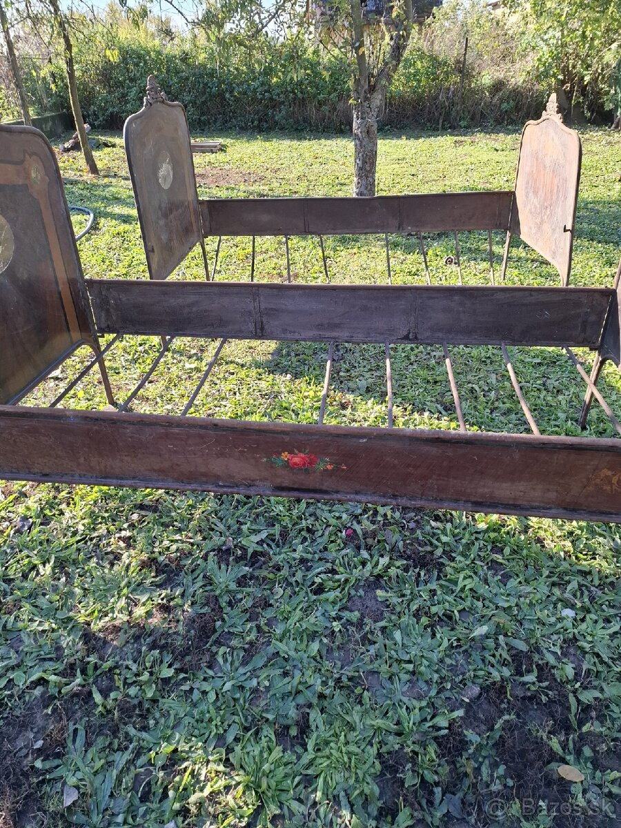 Predám starožitné postele - 4