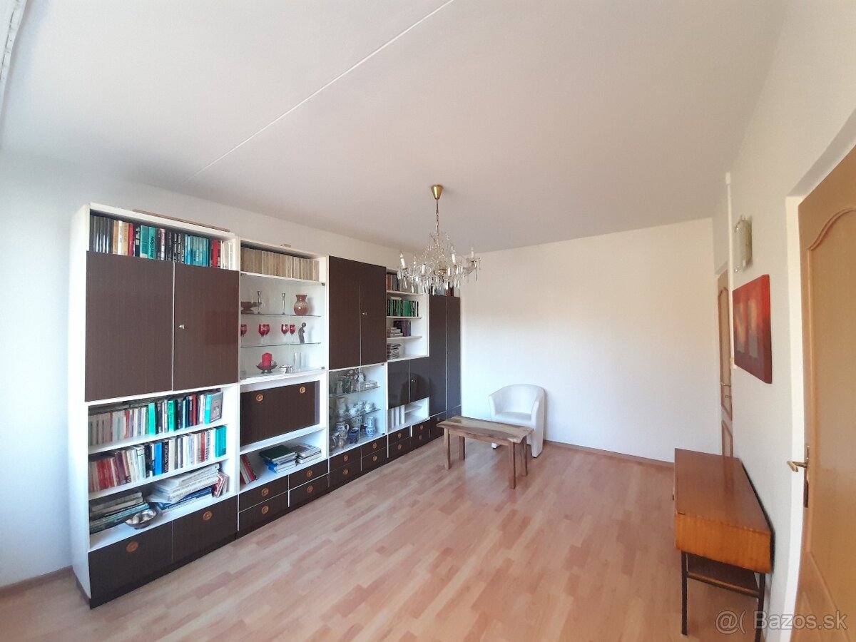 EXKLUZÍVNE predaj 3 izbový byt, 66m2, Terasa, Humen - 4
