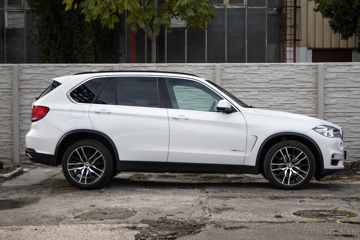 BMW X5 xDrive30d A/T - 4