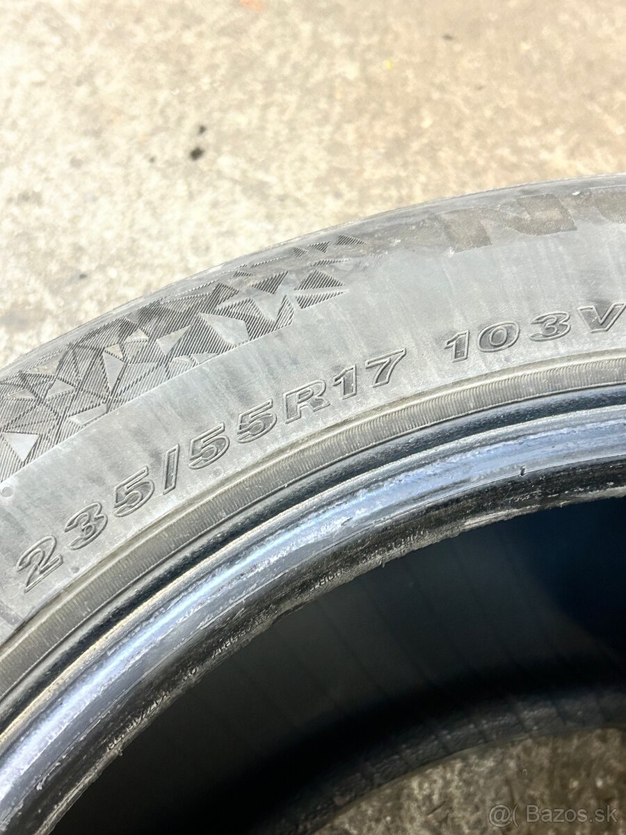 235/55 R17 Nexen zimné Pneu - 4