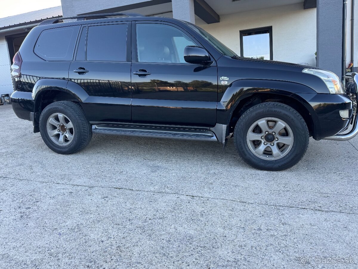 Predám TOYOTA LANDCRUISER - 4