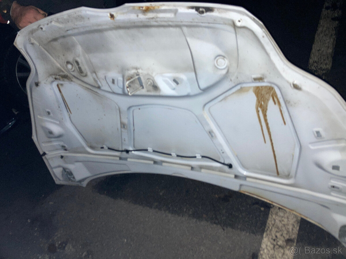 Ford Focus mk3 - kapota - 4