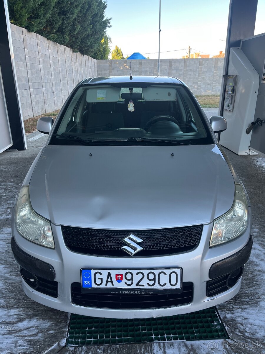 SX 4 - 4