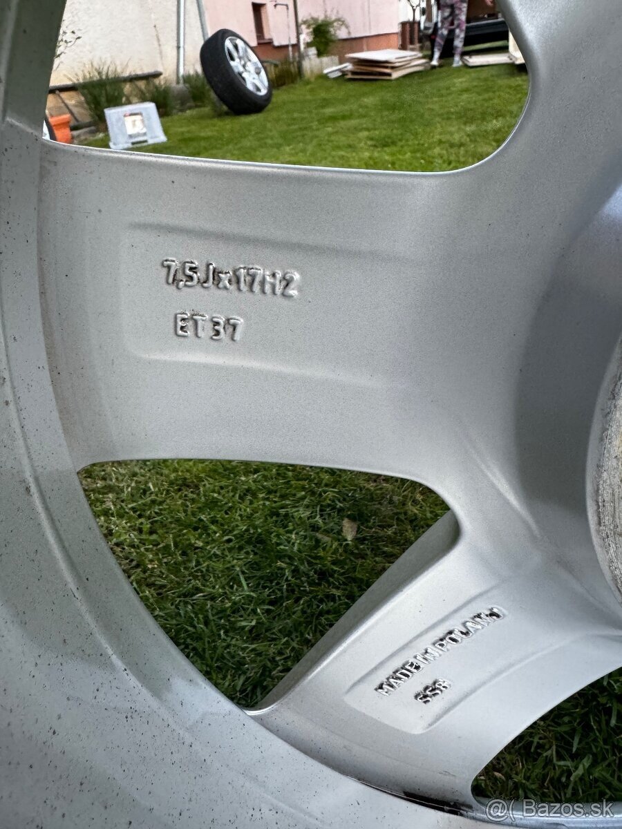 Predám originálnu sadu diskov AUDI + pneu 225/45 R17 - 4