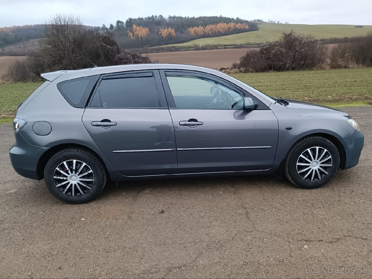 Mazda 3 - 4