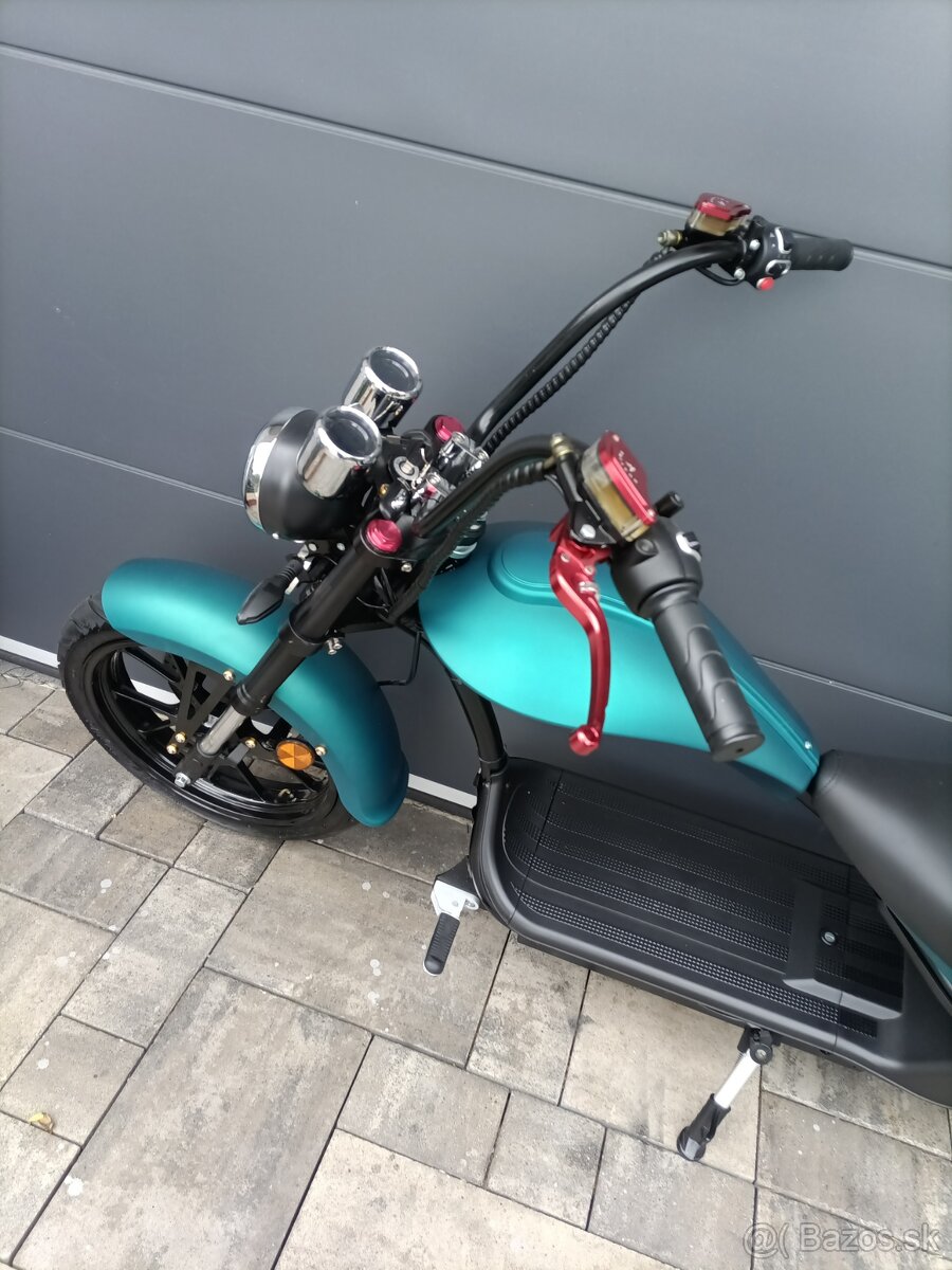 Elektrická koloběžka Chopper SUPER 2000 W tyrkysová, 20 Ah - 4