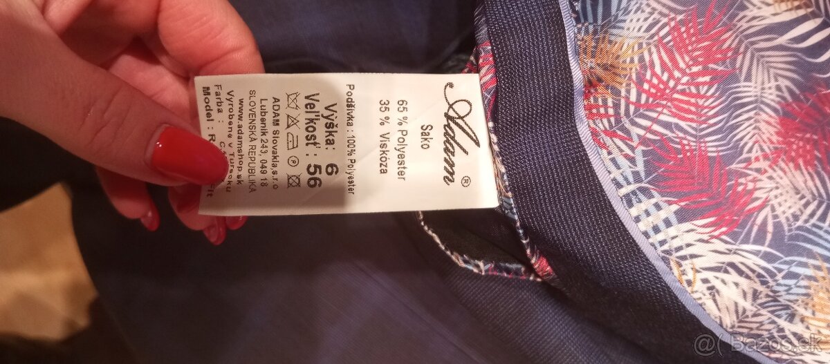 Tmavomodrý oblek - 4