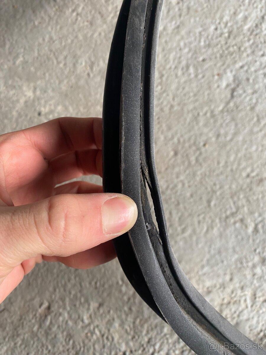 Tesnenie skiel bmw e30 - 4