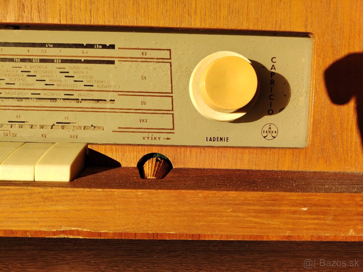 Gramofón nálezovy stav Tesla Capricio - 4
