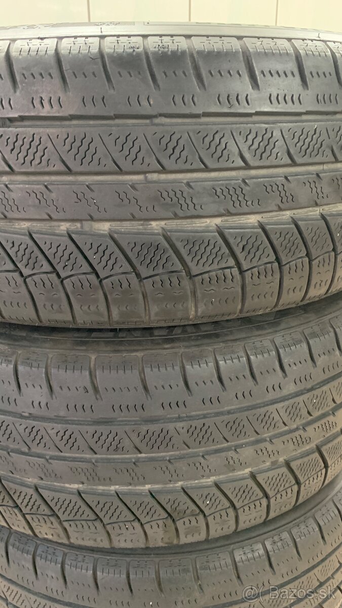 Davanti 225/55 R17 101V - 4