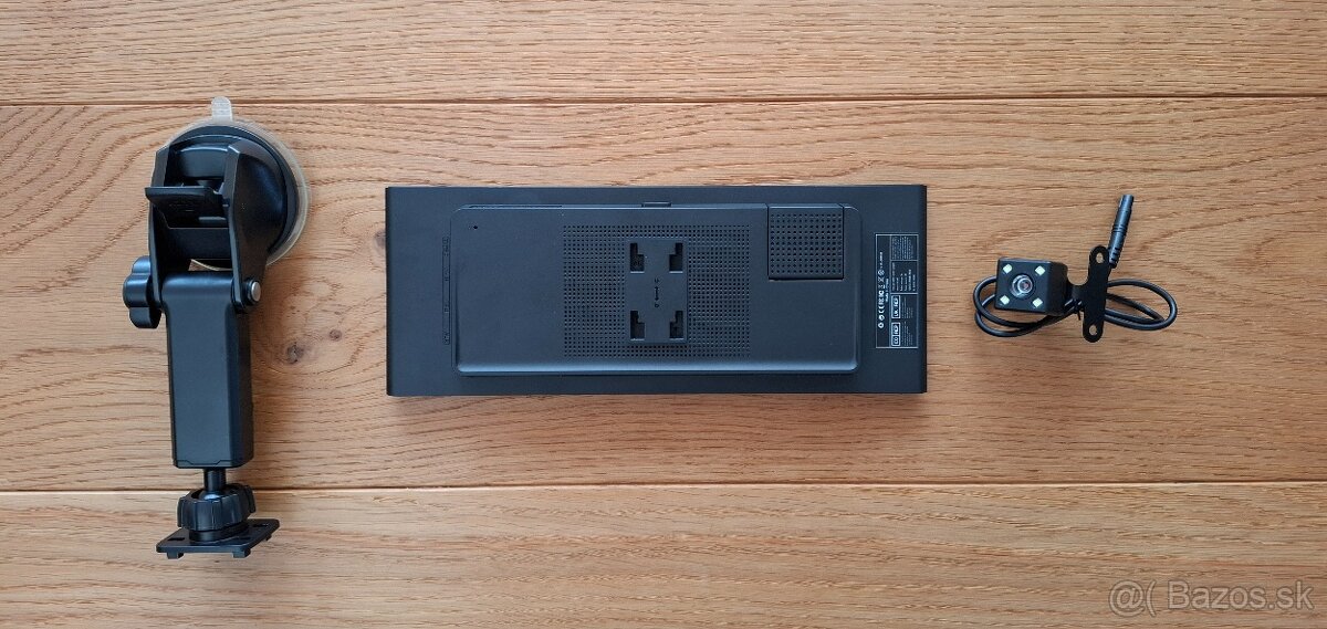 Bezdrôtová CarPlay a Android Auto obrazovka s cúvacou kamero - 4