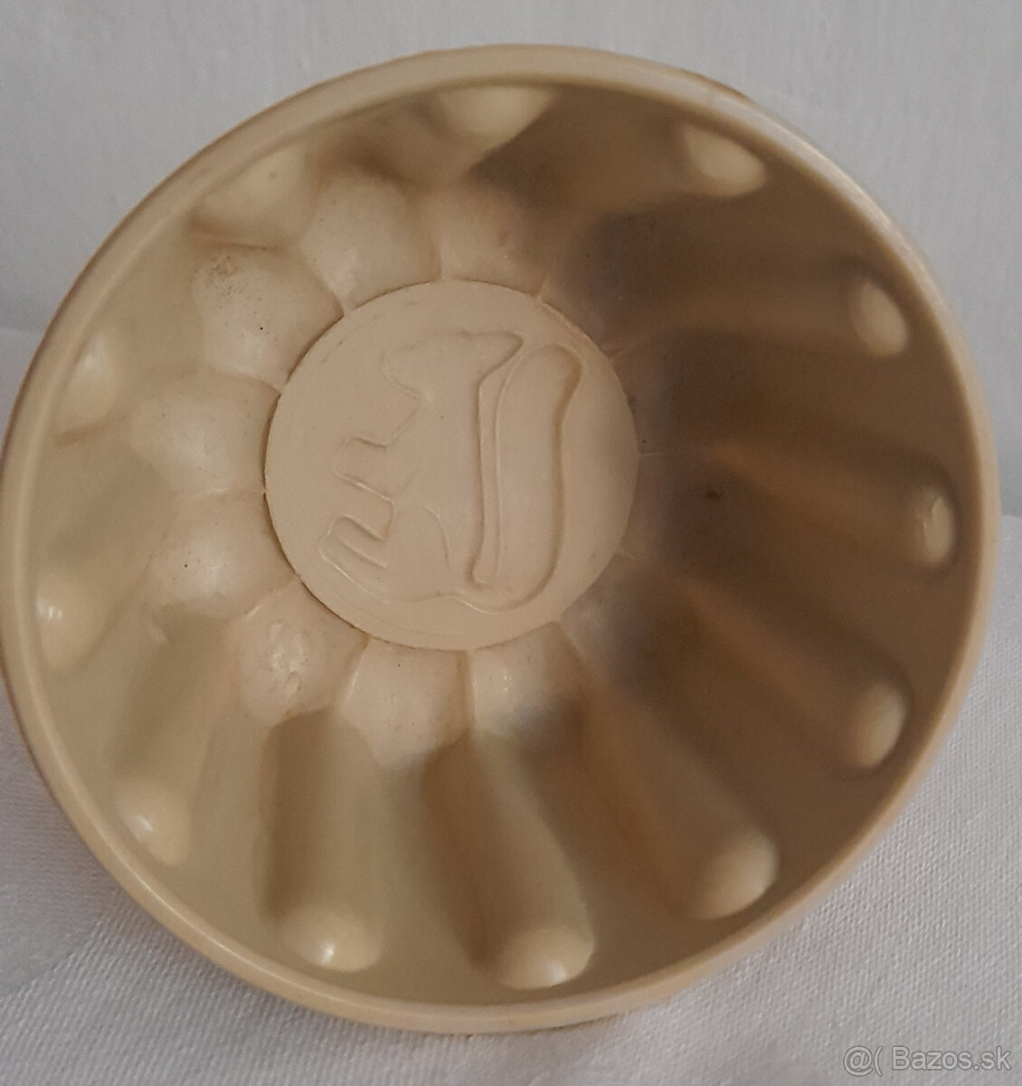 Retro plastové tácky, misky, pohár - 4