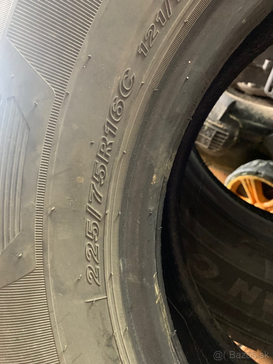 225/75 r16 c - 4
