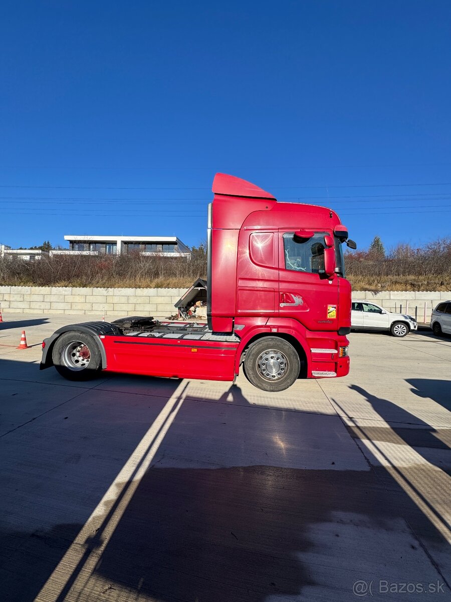 Scania 450 - 4